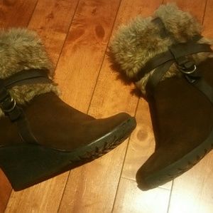 Winter boots